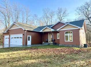 6013 W Mavis Rd, Ludington, MI 49431