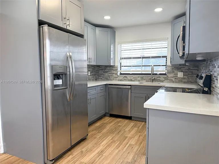 9151 Orchid Tree Ln #131 — Photo 6