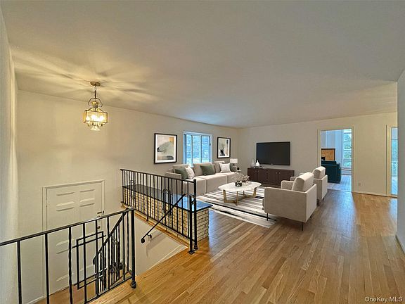 2nd image of 461 Pinebrook Boulevard