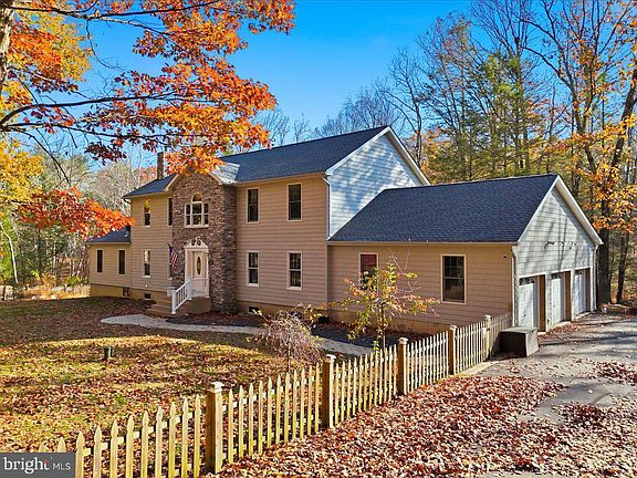 3rd image of 563 Pensyl Creek Rd