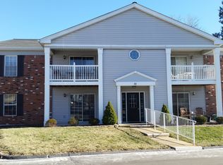 35 Berview Cir APT H, Saint Louis, MO