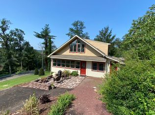 2100 Hendricks Rd, Harleysville, PA 19438