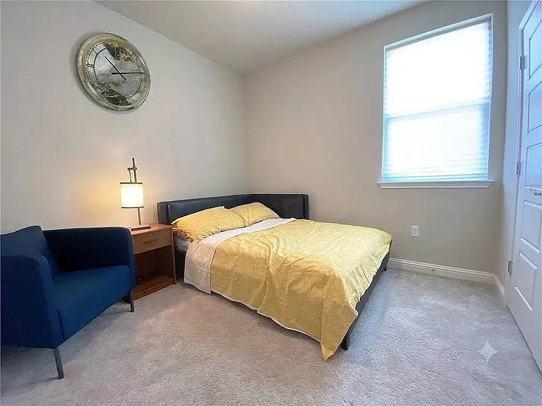 13800 Lyndhurst St #255 — Photo 16