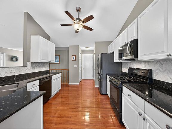 5th image of 10434 Casselberry S