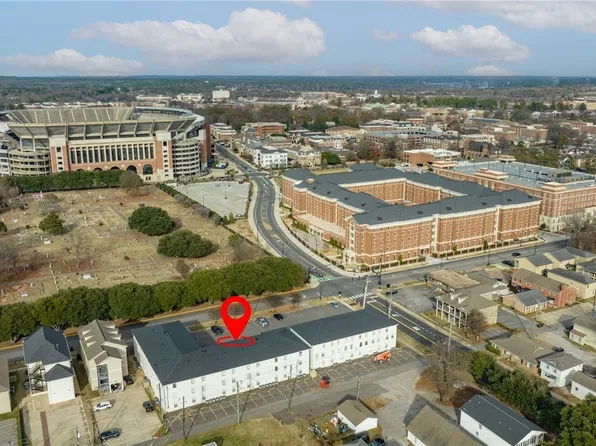 1009 12th St APT 26, Tuscaloosa, AL 35401