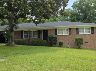 2672 Kent Dr, Macon, GA 31206