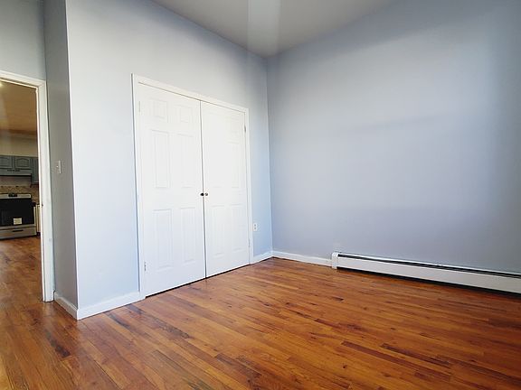 2nd image of 110 Wilkinson Ave #1