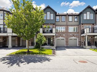 8 Deancrest Rd, Brampton, ON L7A0W1