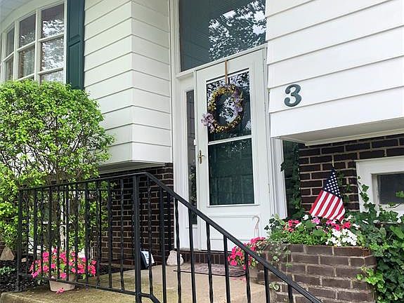 3rd image of 3 Brown Ln