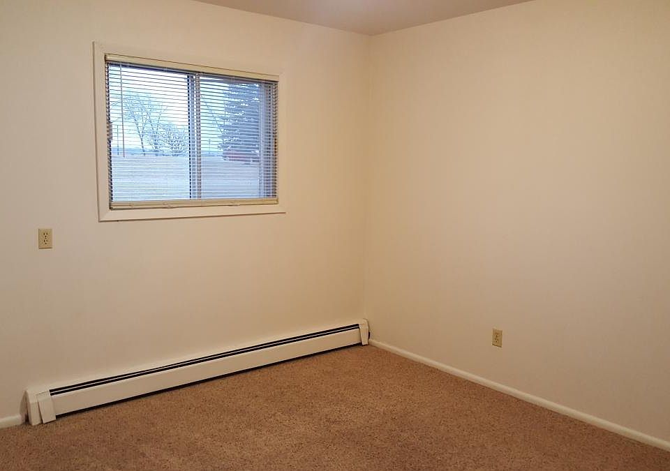 Bedroom (3)_03082020