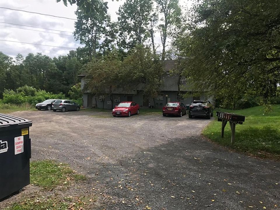 2nd image of 1167-1161 Elmira Rd