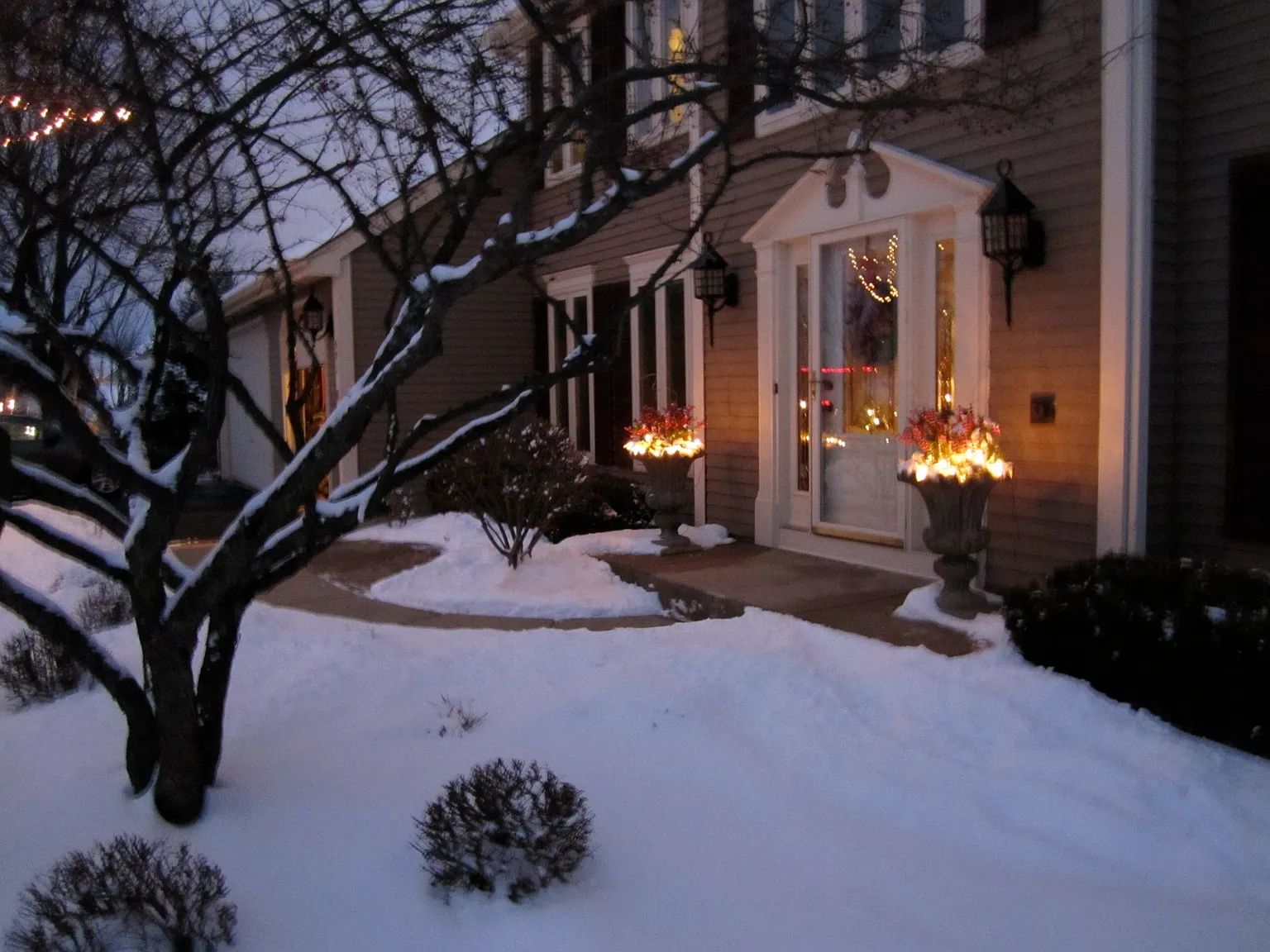 501 Greens View Dr photo 1