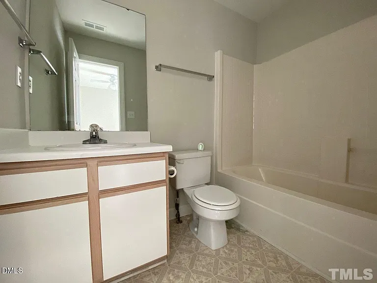 2725 Sterling Park Dr — Photo 15