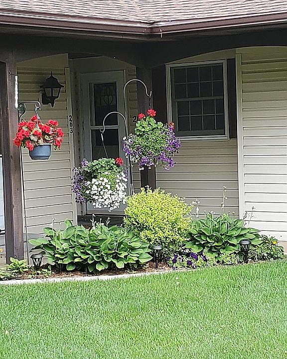 1st image of 261 Bona Vista Dr NW