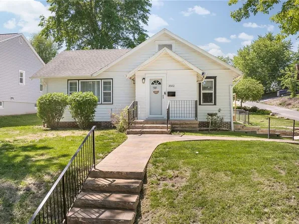 3502 Penn St, Saint Joseph, MO 64507