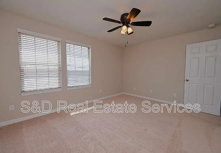6309 Yellow Buckeye Dr — Photo 38