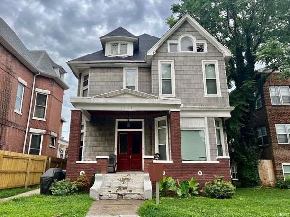 1116 SE 1st St, Evansville, IN 47713