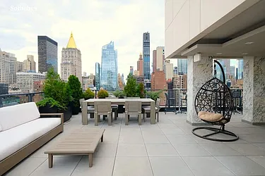 Rented by Sotheby's International Realty