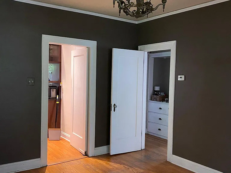 1371 Dahlia St — Photo 5