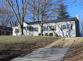 6725 Main St, Gloucester, VA 23061