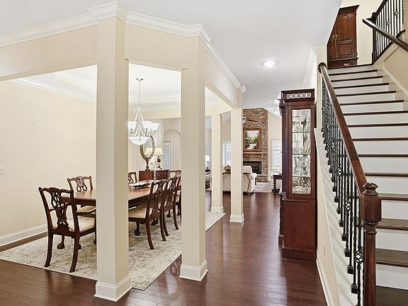 3rd image of 1438 Grove Park Dr Unit 11B