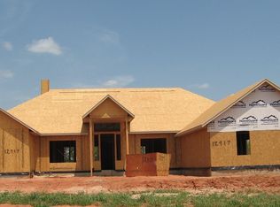 12917 SW 24th St, Yukon, OK 73099