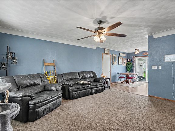 5th image of 1304 Grande Ave