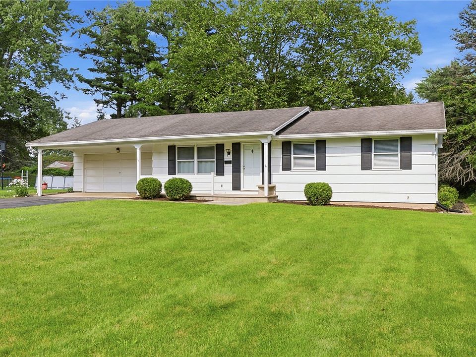 1st image of 116 Chestnut Dr