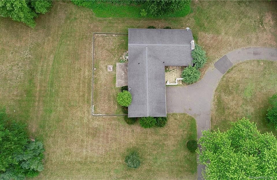 1813 Peck Ln, Cheshire, CT 06410 Zillow