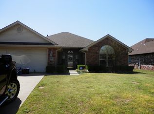 1927 Ingalls Ln, Alma, AR 72921