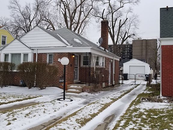 2nd image of 19169 Sussex St