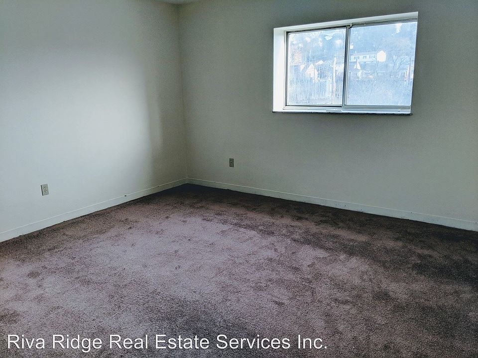 2nd image of 6374 Library Rd APT 101