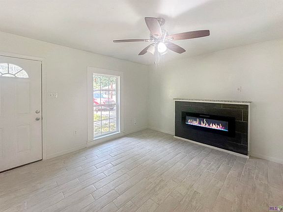 2nd image of 2601 Boxwood Dr