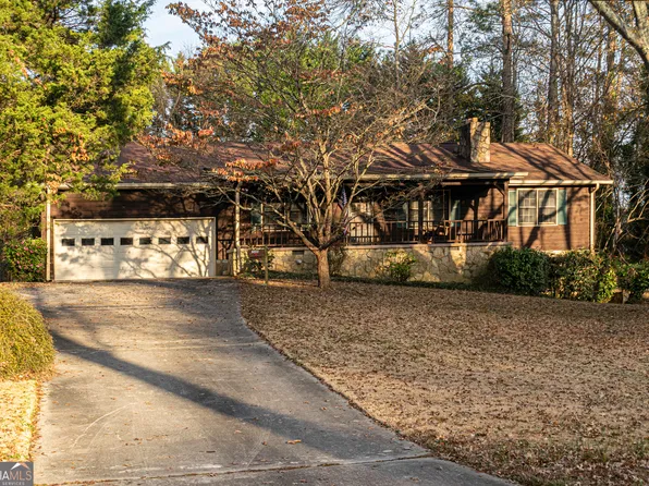 2466 Stone Dr SW, Lilburn, GA 30047