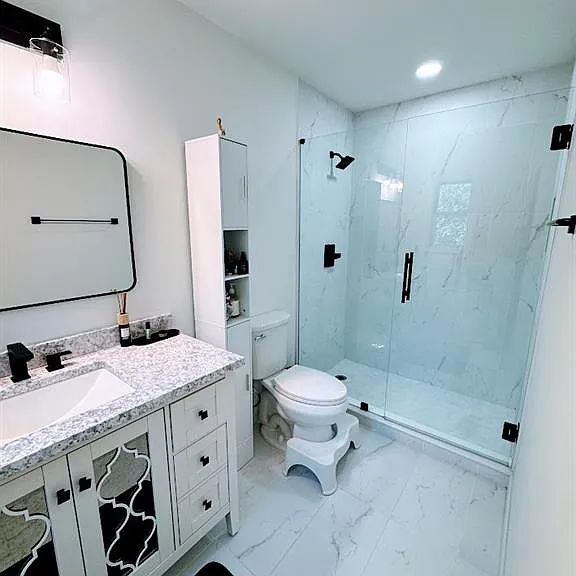 275 Winding River Dr #C — Photo 24
