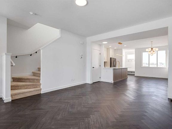 2nd image of 74 W Agate Rd