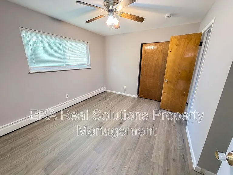 233 Rockaway Ave #2 — Photo 7
