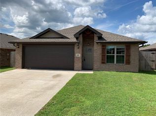 1003 E Sumac St, Rogers, AR 72756