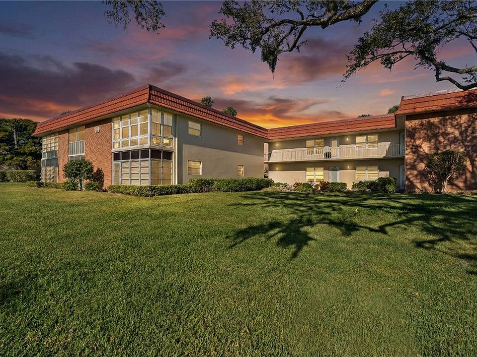 1st image of 60 Woodland Dr APT 202