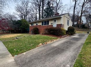 10705 Lockridge Dr, Silver Spring, MD 20901