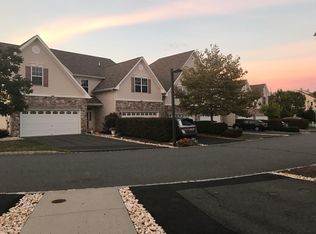 42 Haddon Ct, Pennington, NJ 08534