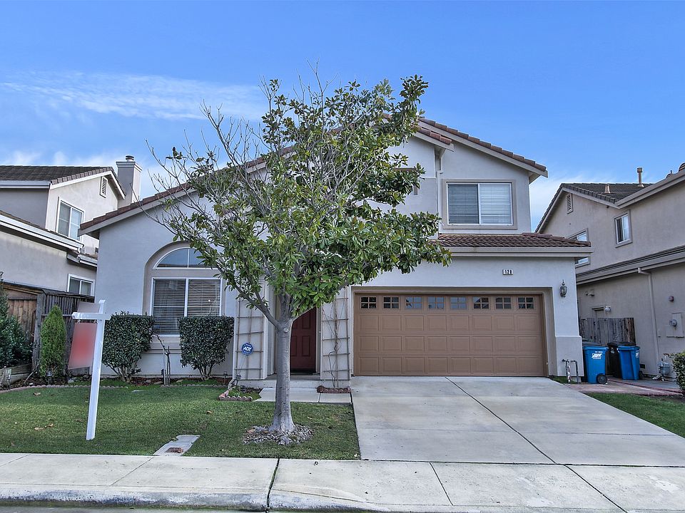 1st image of 128 Blue Spruce Ln