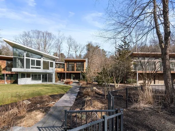 482 Glen Rd, Weston, MA 02493