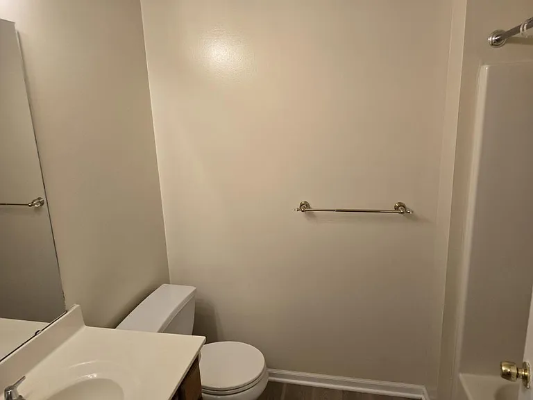 11500 N Wallace Ave — Photo 10