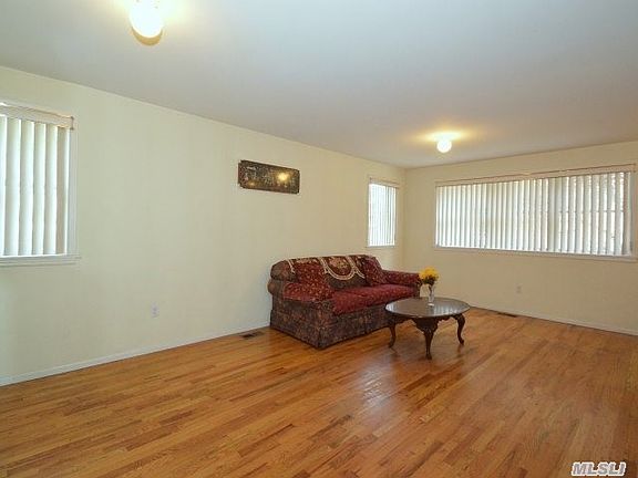 4th image of 183-14 Atlantic Ave