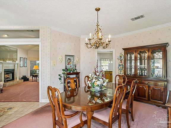 3rd image of 1505 Kings Rd