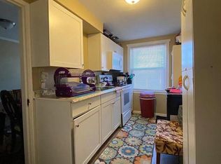2216 Berryhill St, Harrisburg, PA 17104