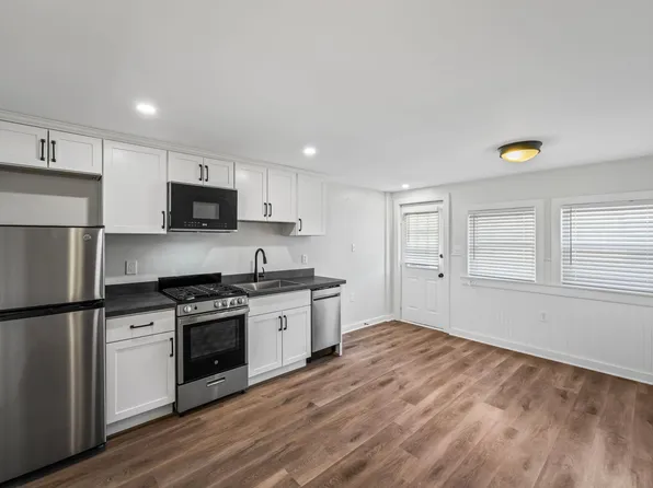South Glens Falls (Saratoga Ave/ New St), 35 Saratoga Ave APT 4, South Glens Falls, NY 12803