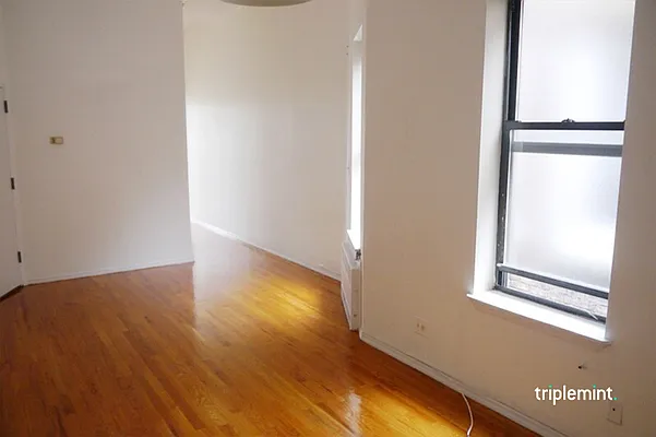 Rented by Triplemint | media 6