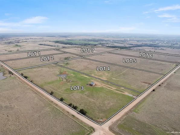 9477 Knob Hl #7, Perry, OK 73077